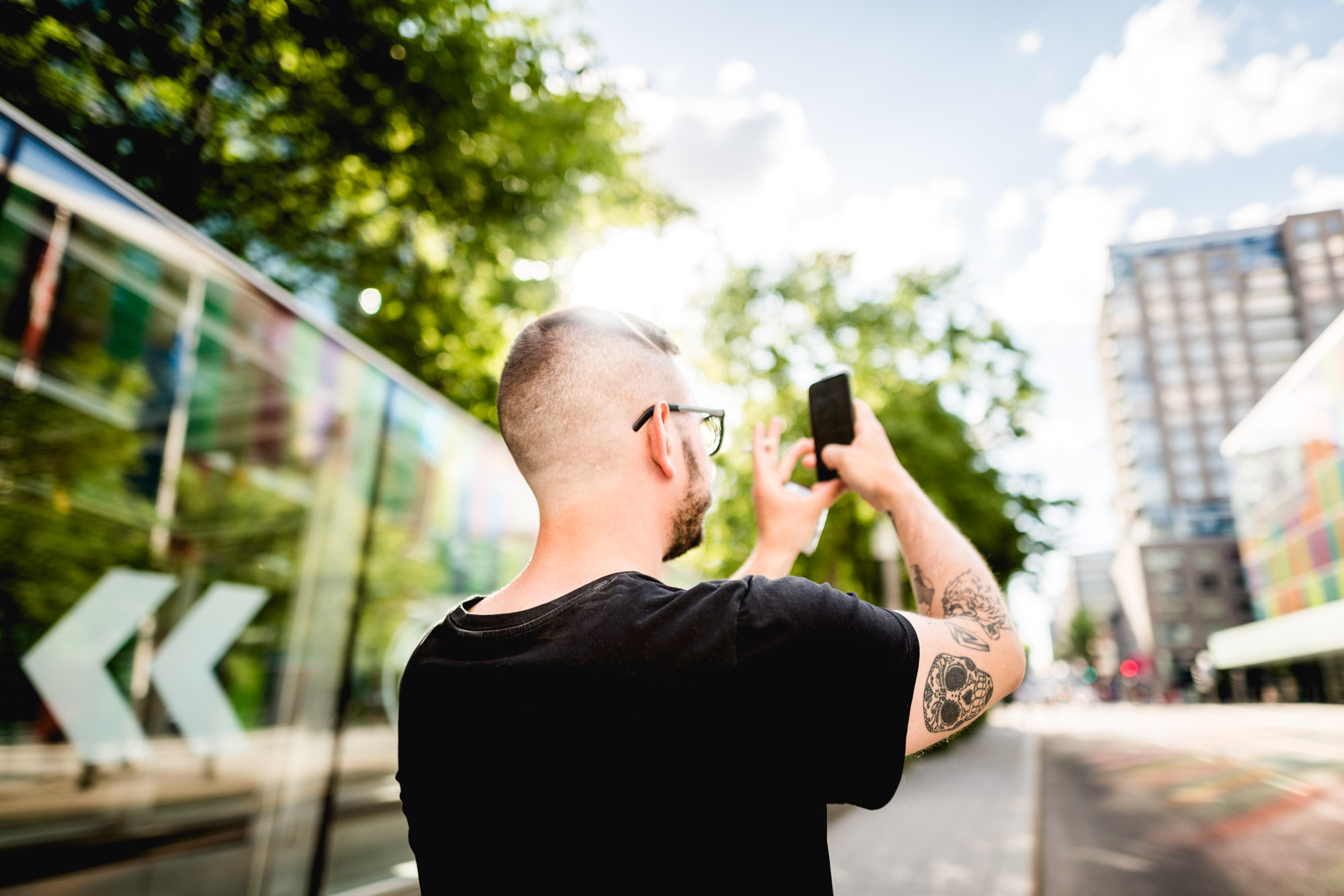 Jeff On The Road - How To Find An Apartment in Montreal - Men using smartphone in Montreal - All photos are under Copyright  © 2017 Jeff Frenette Photography / dezjeff. To use the photos, please contact me at dezjeff@me.com.