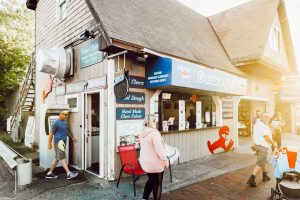 Dewey's -Seafood - Old Orchard Beach - Maine - Best Things To Do In Maine - Jeff On The Road  - All photos are under Copyright  © 2019 Jeff Frenette Photography / dezjeff. To use the photos, please contact me at dezjeff@me.com.