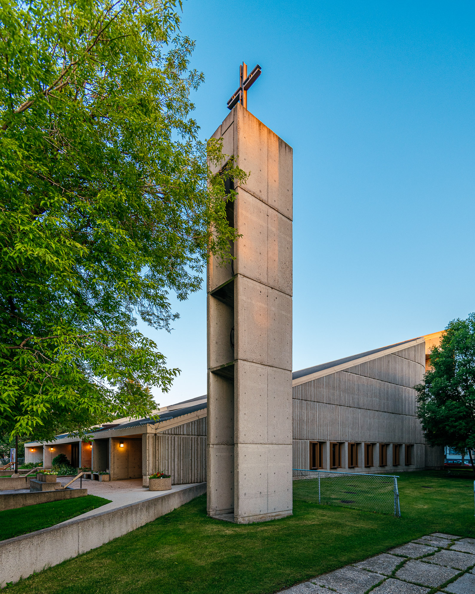 Brutalist Architecture Church — Winnipeg — Manitoba — Jeff Frenette Photography