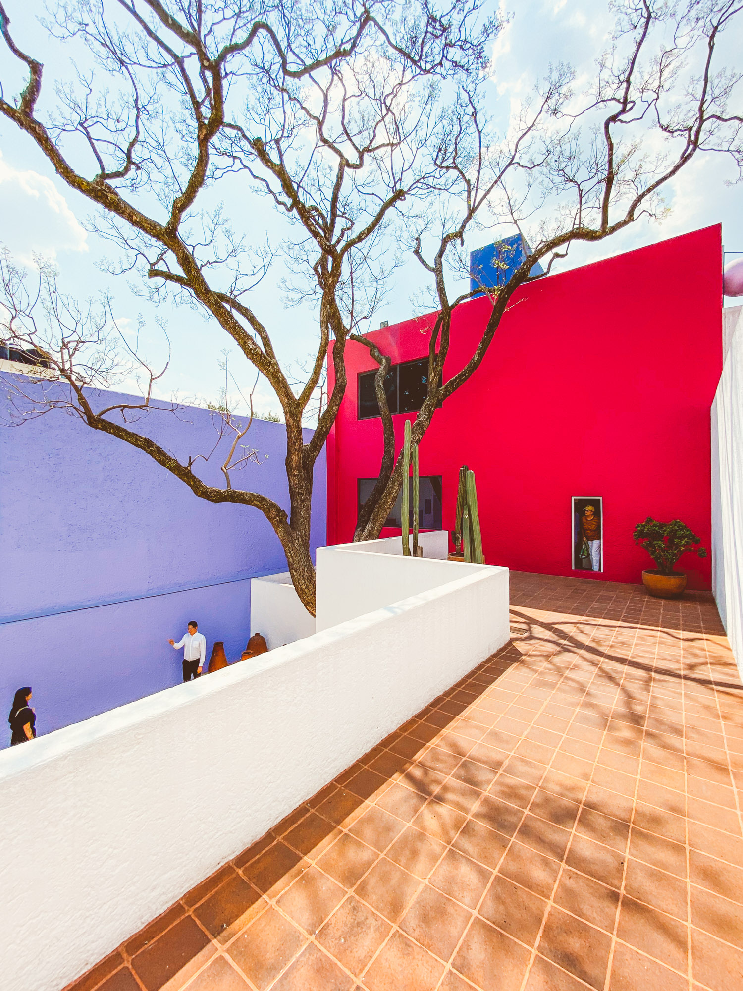 Visiting Casa Gilardi by Mexican architect Luis Barragán
