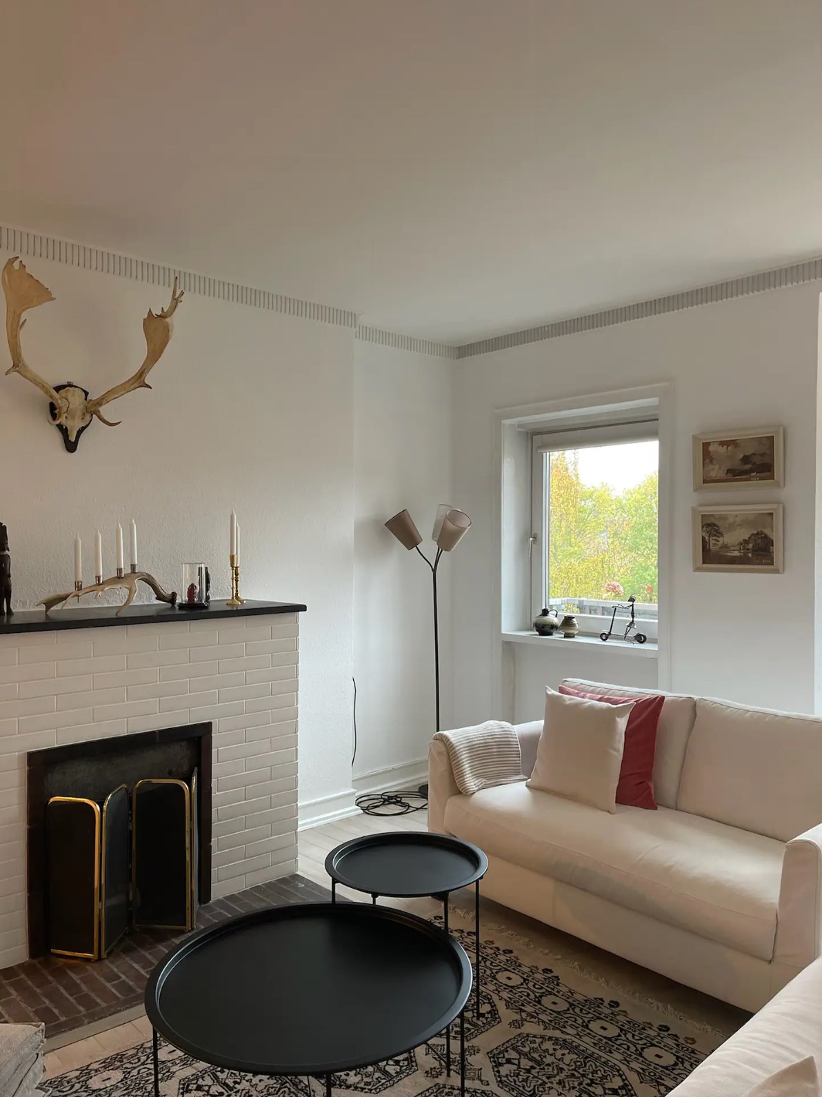 Best Copenhagen Airbnb - Ordrup - Fireplace