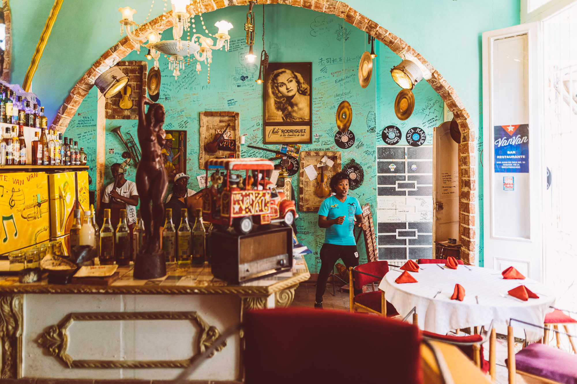Live Cuban music at Restaurante Van-Van - Havana Best Things To Do - Cuba