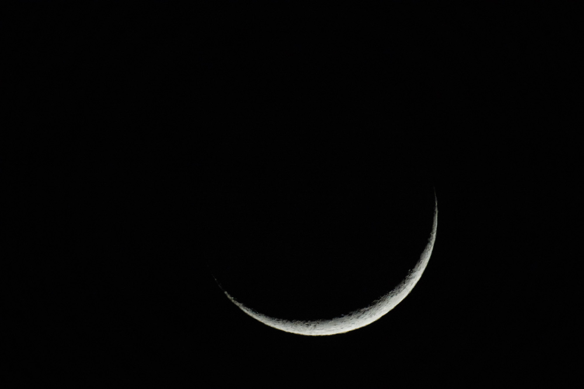 Astrophotography with Nikon Z 800mm Review - Moon at 1600mm with Nikon Z 2.0X Teleconverter