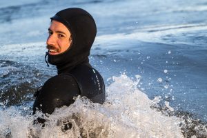 Closeup portrait of a surfer at 1600mm using the 2.0X teleconverter with the Nikon Z 800mm Review